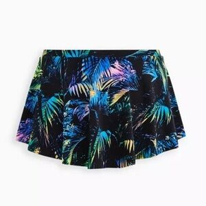 NWOT Torrid sz 3 Palms Forest Black High-Rise High-Low Swim Skirt With Brief 3X